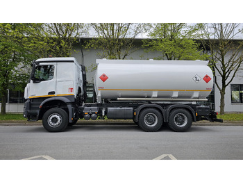Zakup MERCEDES-BENZ Actros 3340 ADR Euro 3 MERCEDES-BENZ Actros 3340 ADR Euro 3: slika Zakup MERCEDES-BENZ Actros 3340 ADR Euro 3 MERCEDES-BENZ Actros 3340 ADR Euro 3