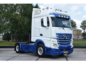 Tegljač MERCEDES-BENZ Actros 1942