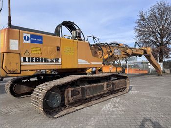 Stroj za rukovanje otpadom LIEBHERR R954BHDW material handler with elevation cab: slika Stroj za rukovanje otpadom LIEBHERR R954BHDW material handler with elevation cab