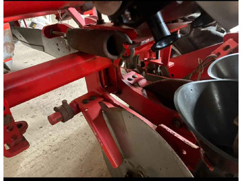 Kombajn Grimme FA / FDS: slika Kombajn Grimme FA / FDS Kombajn Grimme FA / FDS: slika Kombajn Grimme FA / FDS