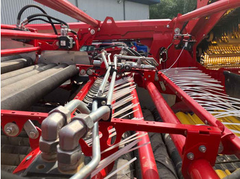 Kombajn Grimme Grimme Select 200 2 Row Trailed Potato Harvester: slika Kombajn Grimme Grimme Select 200 2 Row Trailed Potato Harvester