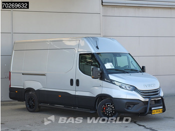 Novi Furgon Iveco Daily 35S21 210PK 3.0L Automaat 2025 Black Edition model L2H2 ACC LED Tacho CarPlay Velgen Camera 12m3 Airco Trekhaak: slika Novi Furgon Iveco Daily 35S21 210PK 3.0L Automaat 2025 Black Edition model L2H2 ACC LED Tacho CarPlay Velgen Camera 12m3 Airco Trekhaak
