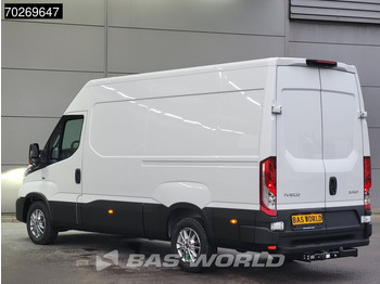 Novi Furgon Iveco Daily 35S21 210PK 3.0L Automaat 2025 model L2H2 Trekhaak Tacho ACC LED CarPlay Velgen Camera 12m3 Airco Trekhaak: slika Novi Furgon Iveco Daily 35S21 210PK 3.0L Automaat 2025 model L2H2 Trekhaak Tacho ACC LED CarPlay Velgen Camera 12m3 Airco Trekhaak
