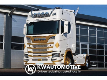 Tegljač SCANIA R 580