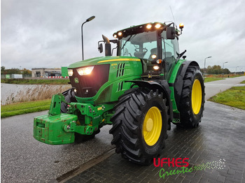 Traktor JOHN DEERE 6215R