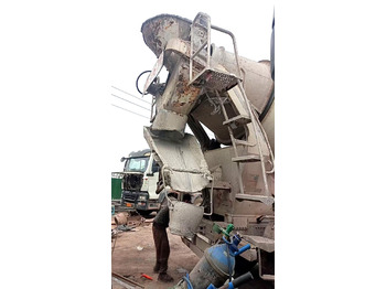 Automješalica XCMG Official Second Hand Diesel Cement Mixer G4804B 12m³ Truck-mounted Concrete Mixer Truck Price: slika Automješalica XCMG Official Second Hand Diesel Cement Mixer G4804B 12m³ Truck-mounted Concrete Mixer Truck Price
