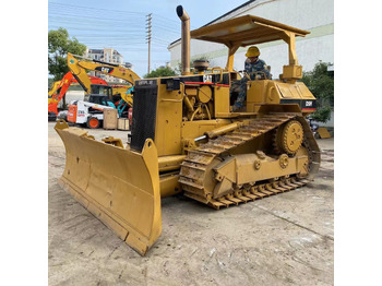 Buldožer CATERPILLAR D5H