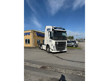 Tegljač VOLVO FH 500