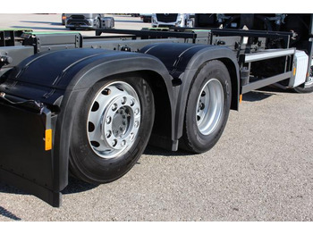 Transporter kontejnera/ Kamion s izmjenjivim sanducima Mercedes-Benz Actros 2545: slika Transporter kontejnera/ Kamion s izmjenjivim sanducima Mercedes-Benz Actros 2545 Transporter kontejnera/ Kamion s izmjenjivim sanducima Mercedes-Benz Actros 2545: slika Transporter kontejnera/ Kamion s izmjenjivim sanducima Mercedes-Benz Actros 2545