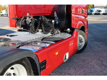 Tegljač Mercedes-Benz Actros 1853: slika Tegljač Mercedes-Benz Actros 1853 Tegljač Mercedes-Benz Actros 1853: slika Tegljač Mercedes-Benz Actros 1853