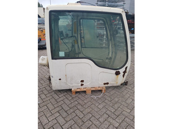 Kabina i unutrašnjost LIEBHERR