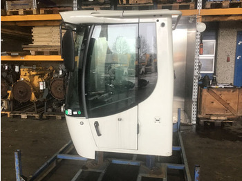 Kabina i unutrašnjost LIEBHERR