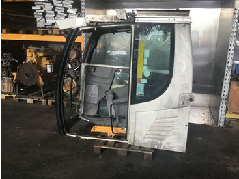 Kabina i unutrašnjost LIEBHERR