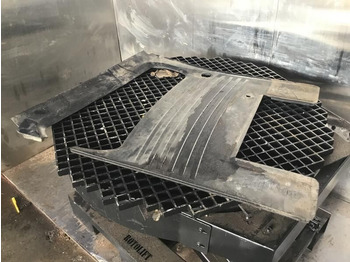 Kabina i unutrašnjost LIEBHERR