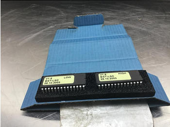 Ploča s instrumentima LIEBHERR