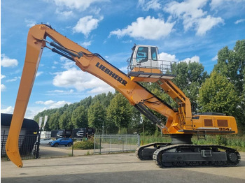 Stroj za rukovanje otpadom LIEBHERR R 954