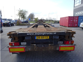 Transporter kontejnera/ Poluprikolica s izmjenjivim sanducima Krone SD Chassis / ADR / 2x Extendable / MB + Disc / 2x Lift Axle: slika Transporter kontejnera/ Poluprikolica s izmjenjivim sanducima Krone SD Chassis / ADR / 2x Extendable / MB + Disc / 2x Lift Axle