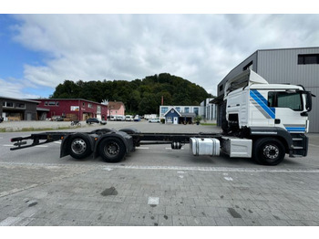 Kamion-šasija MAN TGS 26.440 6x2 Chassis: slika Kamion-šasija MAN TGS 26.440 6x2 Chassis