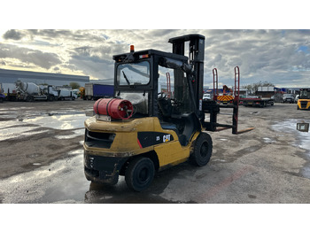 Plinski viličar CATERPILLAR GP35: slika Plinski viličar CATERPILLAR GP35 Plinski viličar CATERPILLAR GP35: slika Plinski viličar CATERPILLAR GP35