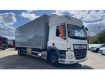 Kamion sandučar DAF CF 370