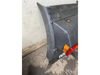 Blatobran za Kamion IVECO Stralis 450 Kotflügel vorne links 41299389 / 41299388: slika Blatobran za Kamion IVECO Stralis 450 Kotflügel vorne links 41299389 / 41299388