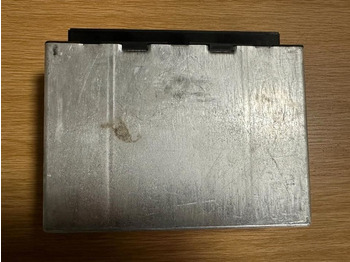 Upravljačka jedinica (ECU) za Kamion MAN SIEMENS VDO ELEKTRONIK FFR Steuergerät 81.25805.7081: slika Upravljačka jedinica (ECU) za Kamion MAN SIEMENS VDO ELEKTRONIK FFR Steuergerät 81.25805.7081