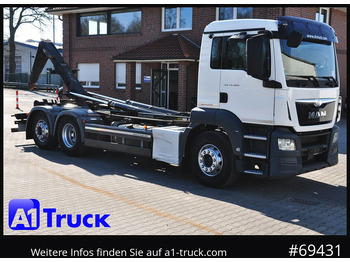 Kamion s kukastom dizalicom MAN TGS 26.400