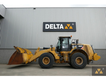 Utovarivač na kotačima CATERPILLAR 966K