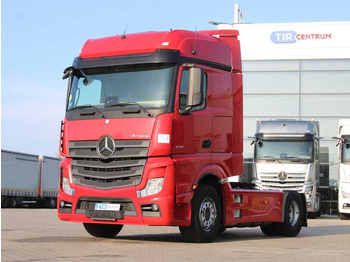 Tegljač MERCEDES-BENZ Actros 1848