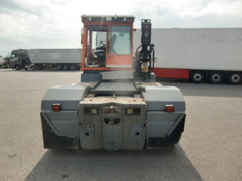 Terminalni traktor MAFI Hofschlepper MT32Z: slika Terminalni traktor MAFI Hofschlepper MT32Z Terminalni traktor MAFI Hofschlepper MT32Z: slika Terminalni traktor MAFI Hofschlepper MT32Z