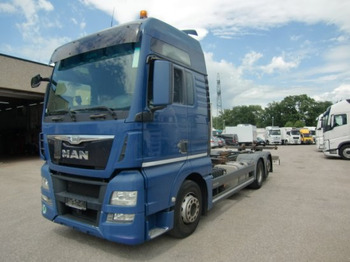 Transporter kontejnera/ Kamion s izmjenjivim sanducima MAN TGX 26.440
