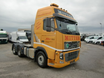 Tegljač VOLVO FH16 700