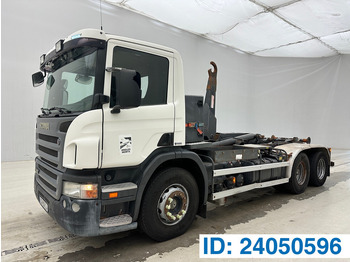 Kamion s kukastom dizalicom SCANIA P 420