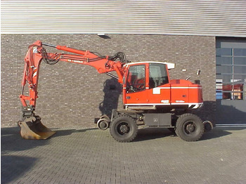 Bager na kotačima TEREX