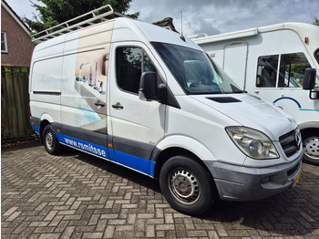 Furgon MERCEDES-BENZ Sprinter 316