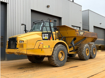 Zglobni istovarivač CATERPILLAR 745
