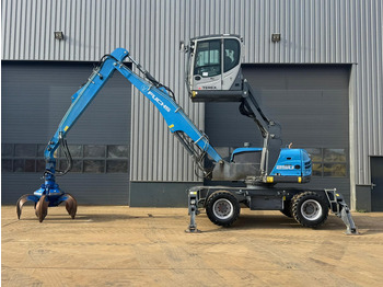 Stroj za rukovanje otpadom FUCHS