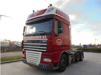 Tegljač DAF XF 105