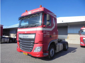 Tegljač DAF XF 440