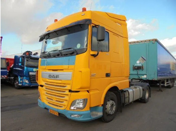 Tegljač DAF XF 440