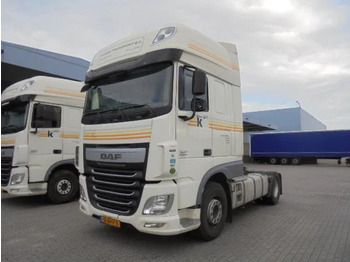 Tegljač DAF XF 440