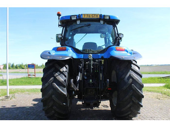 Traktor New Holland TSA135A: slika Traktor New Holland TSA135A