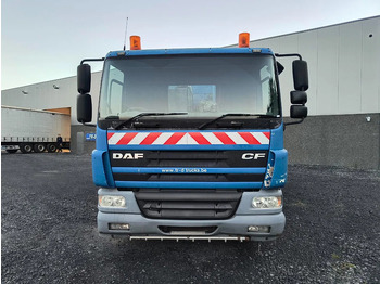 Cestovna čistilica DAF CF 75.250 DRIVING CONDITION - SWEEPER NEEDS REPAIRMENT: slika Cestovna čistilica DAF CF 75.250 DRIVING CONDITION - SWEEPER NEEDS REPAIRMENT Cestovna čistilica DAF CF 75.250 DRIVING CONDITION - SWEEPER NEEDS REPAIRMENT: slika Cestovna čistilica DAF CF 75.250 DRIVING CONDITION - SWEEPER NEEDS REPAIRMENT