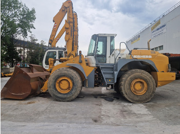 Utovarivač na kotačima LIEBHERR L 564