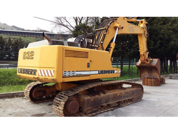 Bager gusjeničar LIEBHERR R 932