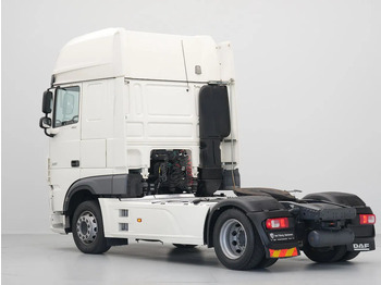 Tegljač DAF XF 480 FT Super Space Cab, 2x Tanks, PTO Prep: slika Tegljač DAF XF 480 FT Super Space Cab, 2x Tanks, PTO Prep