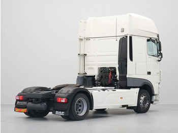 Tegljač DAF XF 480 FT Super Space Cab, 2x Tanks, PTO Prep: slika Tegljač DAF XF 480 FT Super Space Cab, 2x Tanks, PTO Prep