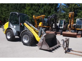 Utovarivač na kotačima KRAMER