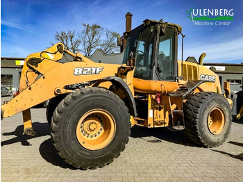 Utovarivač na kotačima CASE