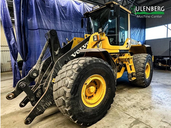 Utovarivač na kotačima VOLVO L120F